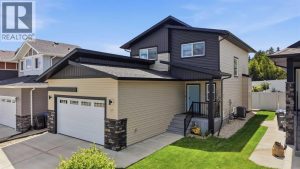 Listing photo – 44 Cole Way, Sylvan Lake