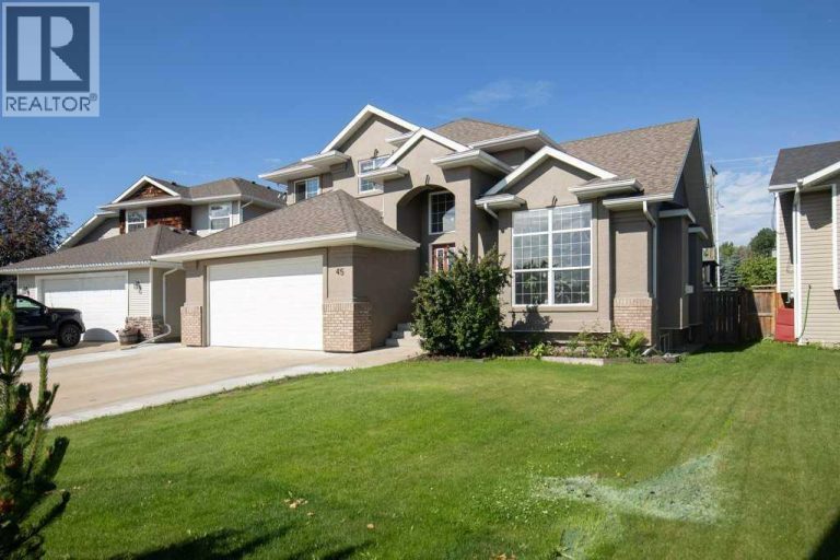 Listing photo – 45 Firdale Court, Sylvan Lake