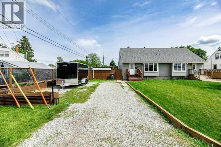 165 Tamarac, Springbrook