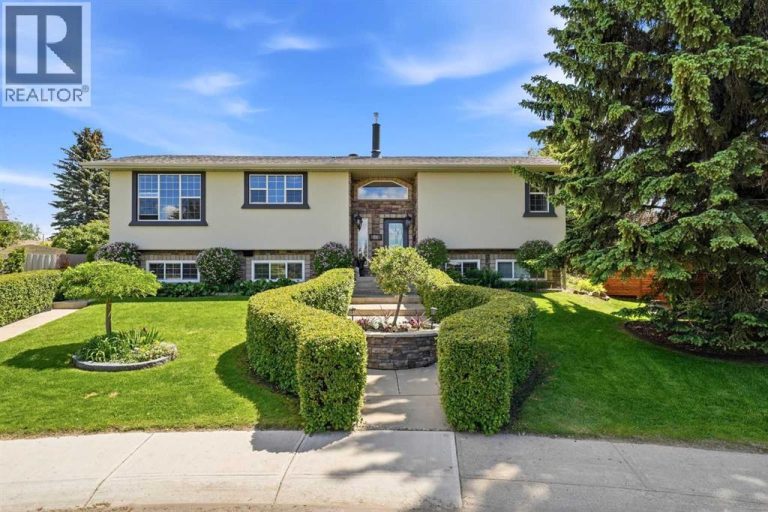 Listing photo – 60 Brown Close, Red Deer