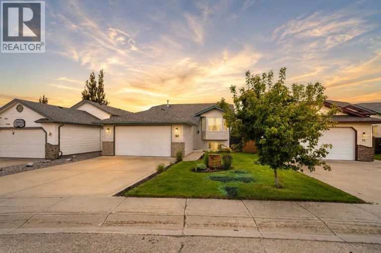 Listing photo – 48 Dodge Avenue, Red Deer
