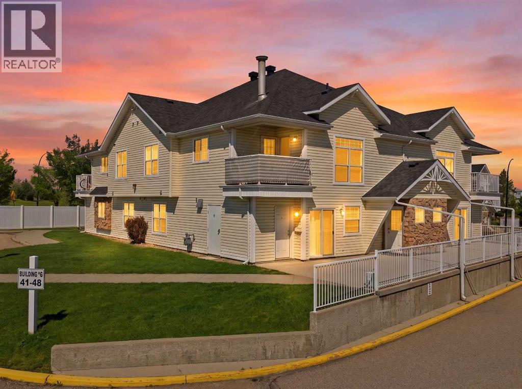Listing photo – 48, 33 Jennings Crescent, Red Deer