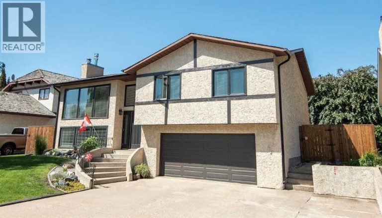 89 McCullough Crescent, Red Deer