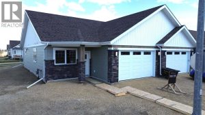 Listing photo – 4940 Beardsley Avenue, Lacombe
