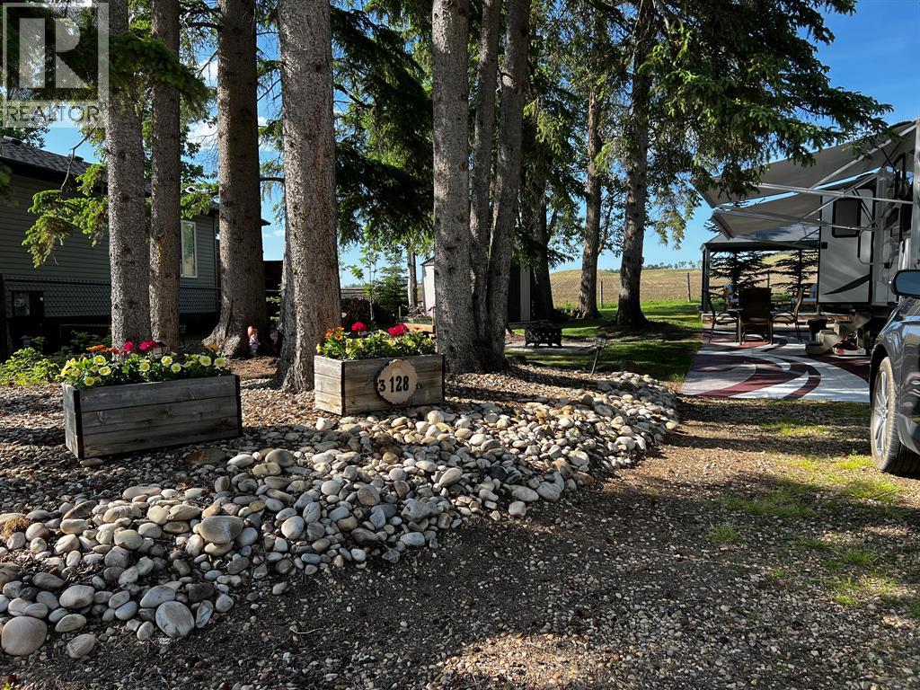 Listing photo – 128B, 10032 Township Road 422, Rural Ponoka County