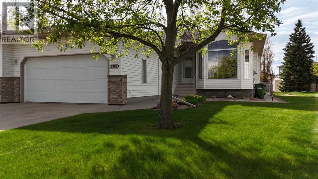 Listing photo – 310B Edgewood Close, Camrose