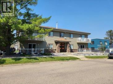 Listing photo – 5032 51 A Street, Sylvan Lake