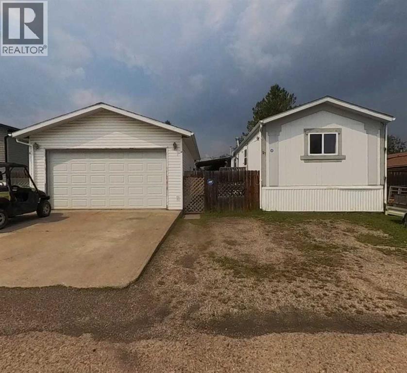 Listing photo – 27, 5211 55 Avenue, Rocky Mountain House