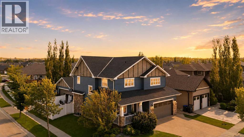 Listing photo – 4002 45 Avenue, Sylvan Lake