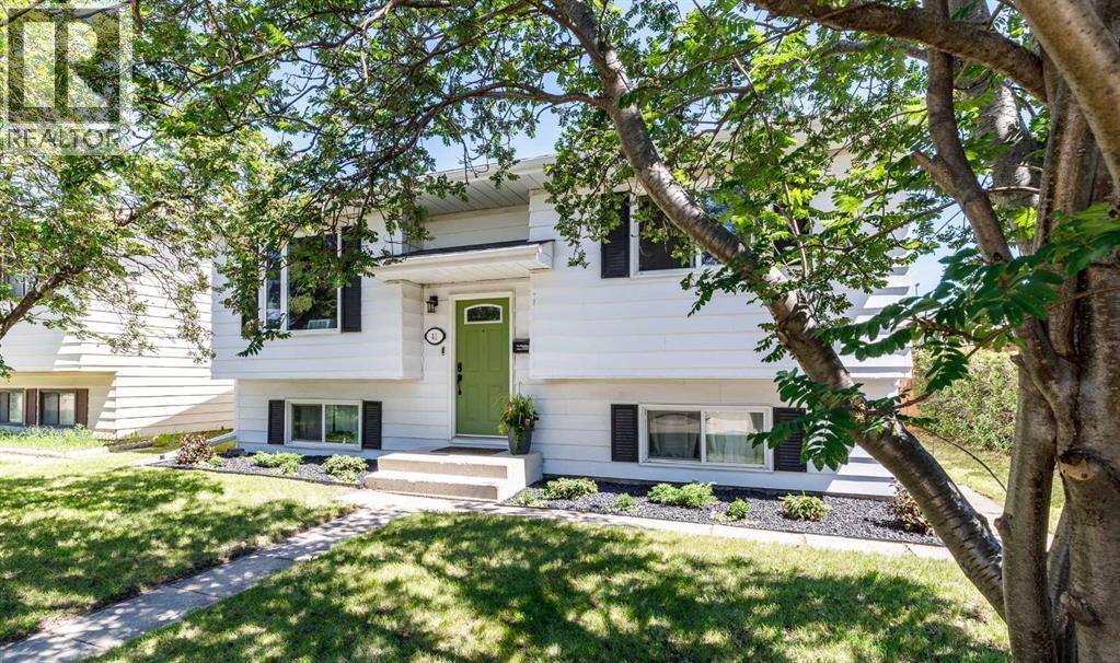 Listing photo – 41 Mcdougall Crescent, Red Deer