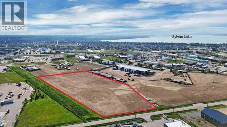 Listing photo – 22 Charles Industrial Way, Sylvan Lake