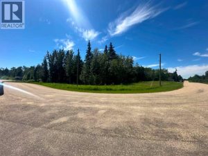 Listing photo – 8, 421041 Range Road 260, Rural Ponoka County