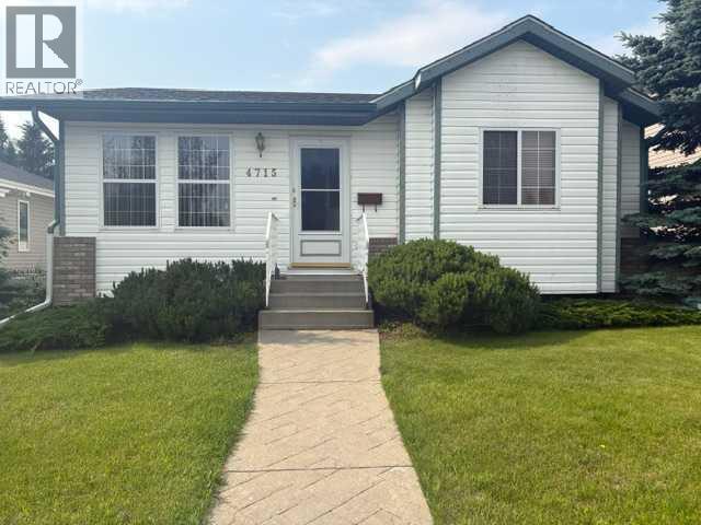 4715 55 Avenue, Lacombe