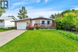 Listing photo – 5215 52 Avenue, Eckville
