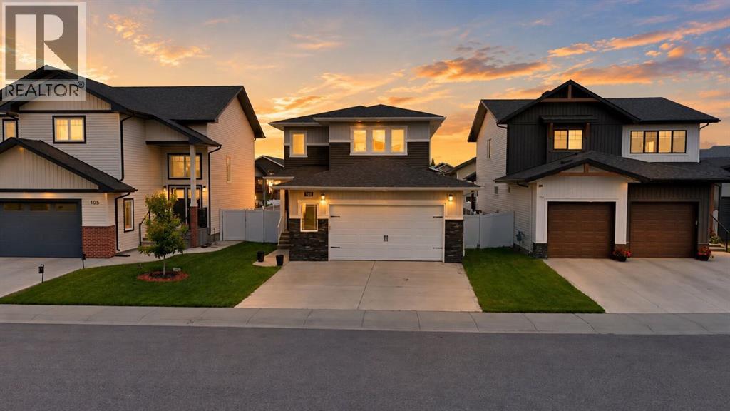 Listing photo – 101 Longmire Close, Red Deer