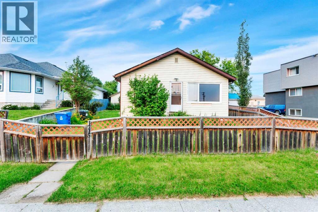 Listing photo – 4715 48 Street, Rocky Mountain House