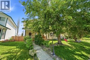 Listing photo – 48 Country Ridge Close, Lacombe