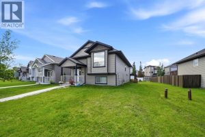 Listing photo – 628 Lancaster Drive, Red Deer