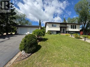 Listing photo – 5001 45 Street, Sedgewick