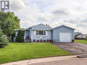 Listing photo – 5910 Spruce Park Crescent, Stettler
