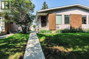 Listing photo – 4310A 65 Street, Camrose