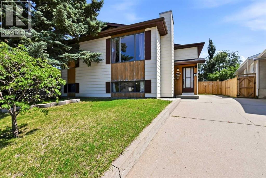 Listing photo – 17 Gordon Street, Red Deer