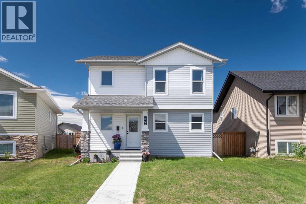Listing photo – 30 Cascade Street, Blackfalds
