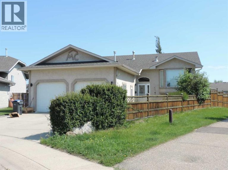 25 Fulmar, Sylvan Lake