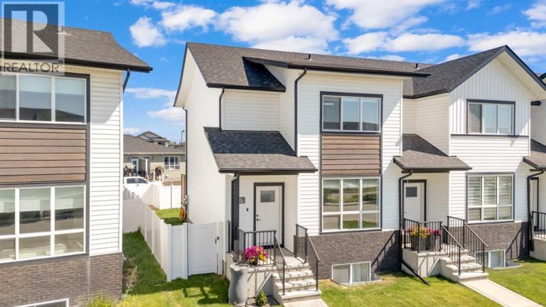 Listing photo – A, 10 Evergreen Way, Red Deer