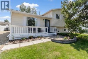 Listing photo – 45 Sylvan Drive, Sylvan Lake