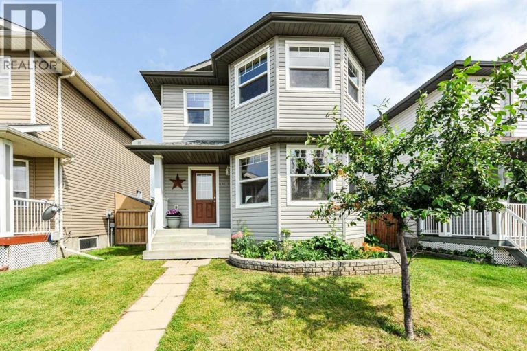 7310 46 Avenue, Camrose