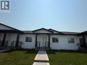 Listing photo – 7 Gray Close, Sylvan Lake