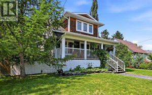 Listing photo – 5808 43 Avenue, Red Deer