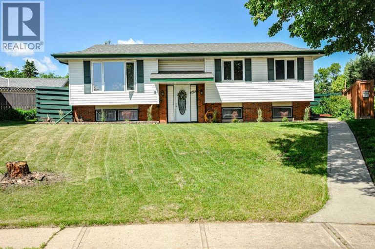 6314 44A Avenue, Camrose