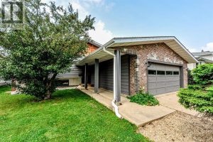 Listing photo – 68 Elliott Drive, Camrose