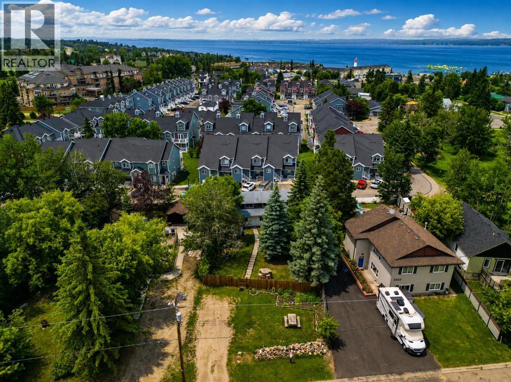Listing photo – 5224 50 Avenue, Sylvan Lake