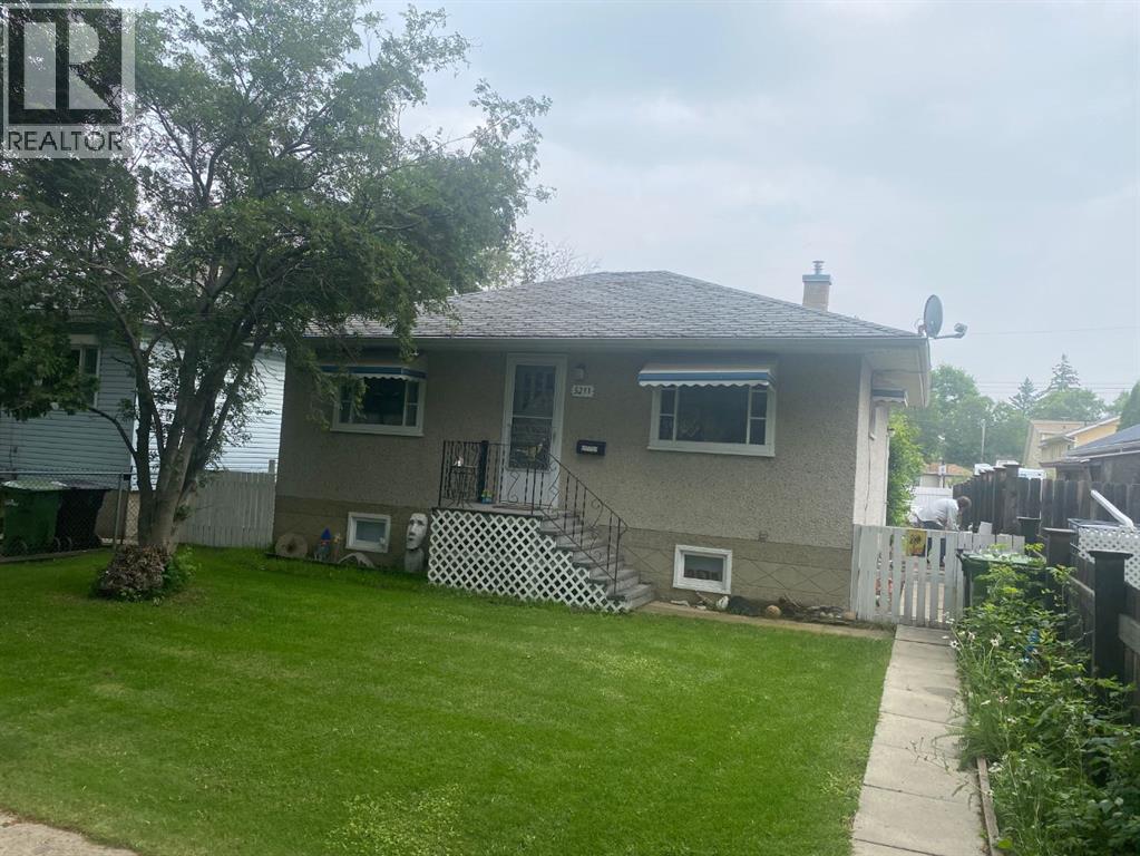 Listing photo – 5211 49 Street, Camrose