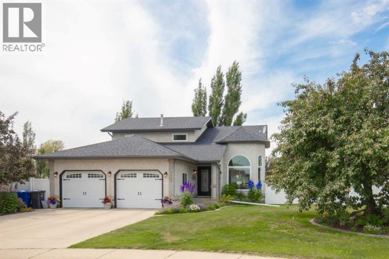 Listing photo – 5933 45 Street Crescent, Innisfail