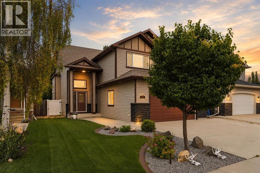 Listing photo – 100 Vincent Close, Red Deer