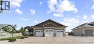 Listing photo – 2703 56 Street, Camrose