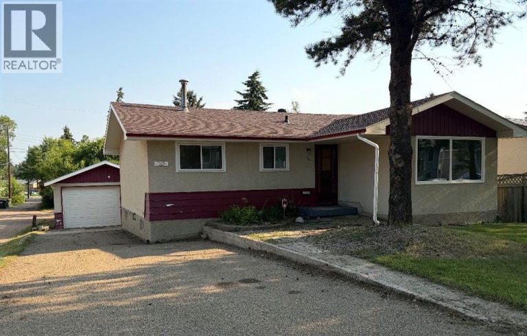 36 Grandview Crescent, Camrose