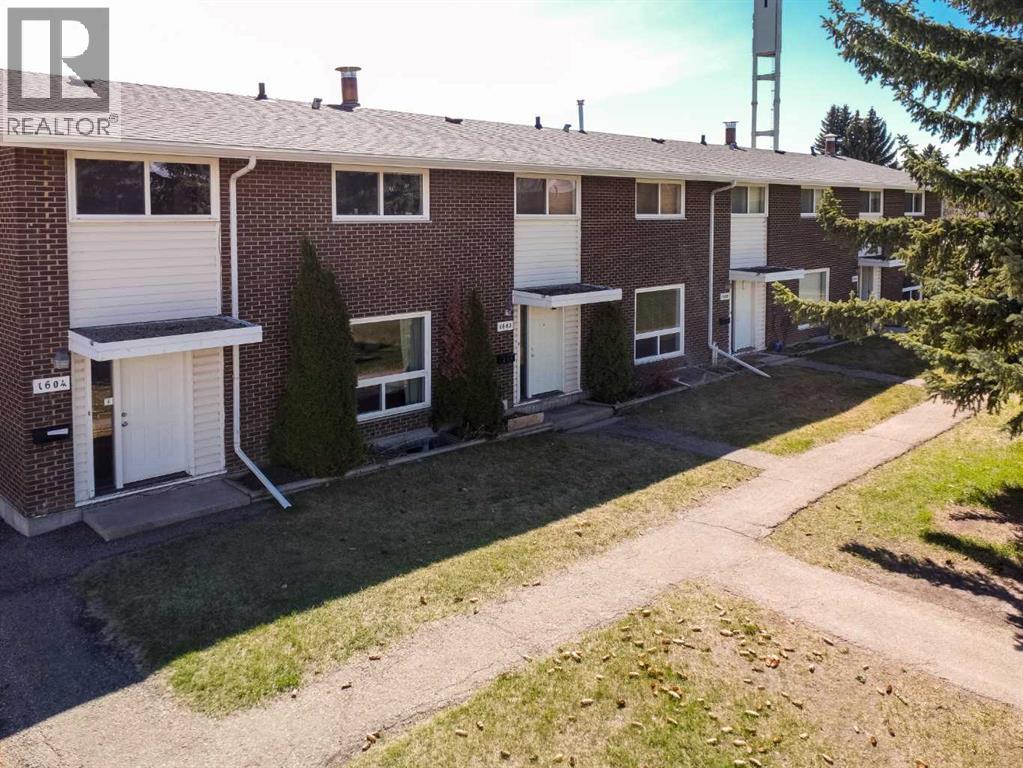 Listing photo – 1602, 3907 39 Street, Red Deer
