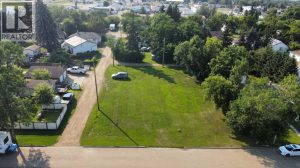 Listing photo – 5018 47 Street, Daysland