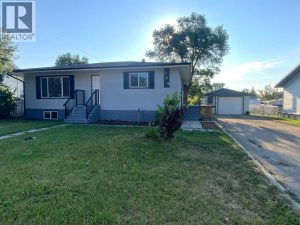 Listing photo – 325 Aberdeen Avenue, Carbon