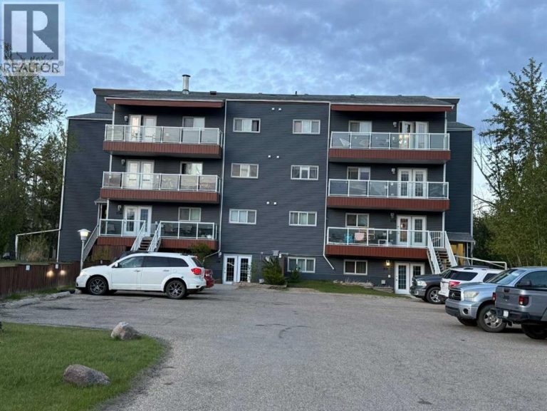 201, 5519 Kerry Wood Drive, Red Deer