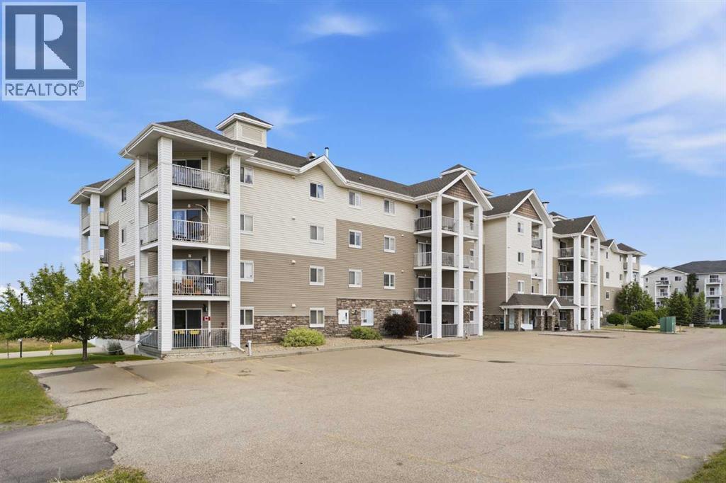 Listing photo – 310, 3 Broadway Rise, Sylvan Lake