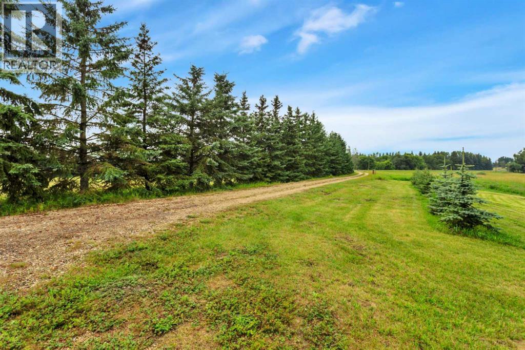 Listing photo – 41113 Range Road 263, Rural Lacombe County