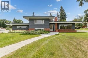 Listing photo – 5307 48 Avenue, Sylvan Lake