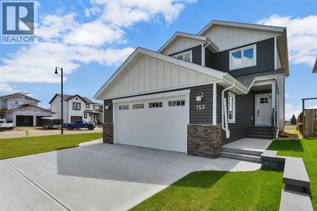 Listing photo – 153 Norseman Close, Penhold