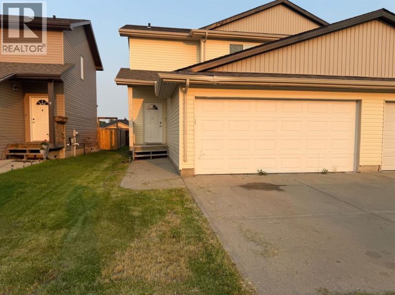 Listing photo – 4, 6802 50 Avenue, Camrose